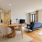 Art Deco 42 Luxury 2br Downtown Metro Ac *