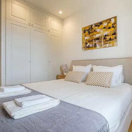 Art Deco 42 Luxury 2br Downtown Metro Ac * Porto