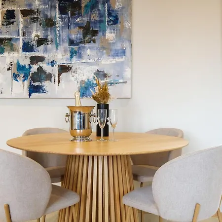 Art Deco 42 Luxury 2br Downtown Metro Ac アパート *