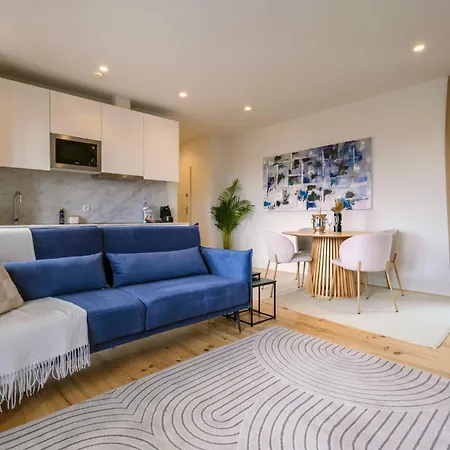 Art Deco 42 Luxury 2br Downtown Metro Ac *