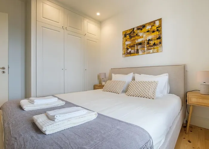 Art Deco 42 Luxury 2br Downtown Metro Ac * פורטו