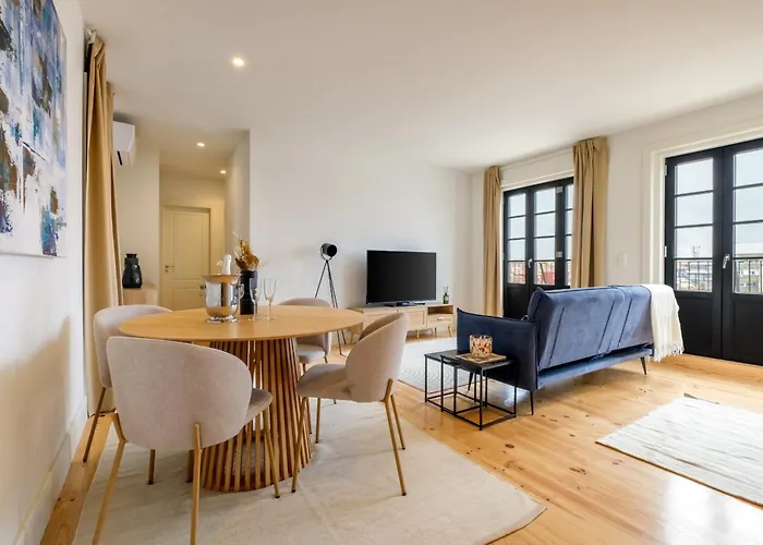 Art Deco 42 Luxury 2br Downtown Metro Ac *