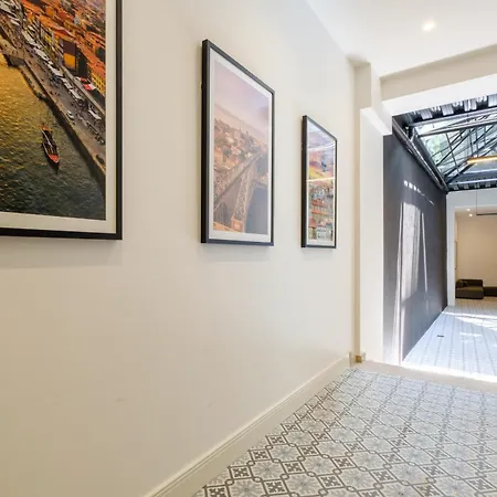 Art Deco 42 Luxury 2br Downtown Metro Ac Apartman *